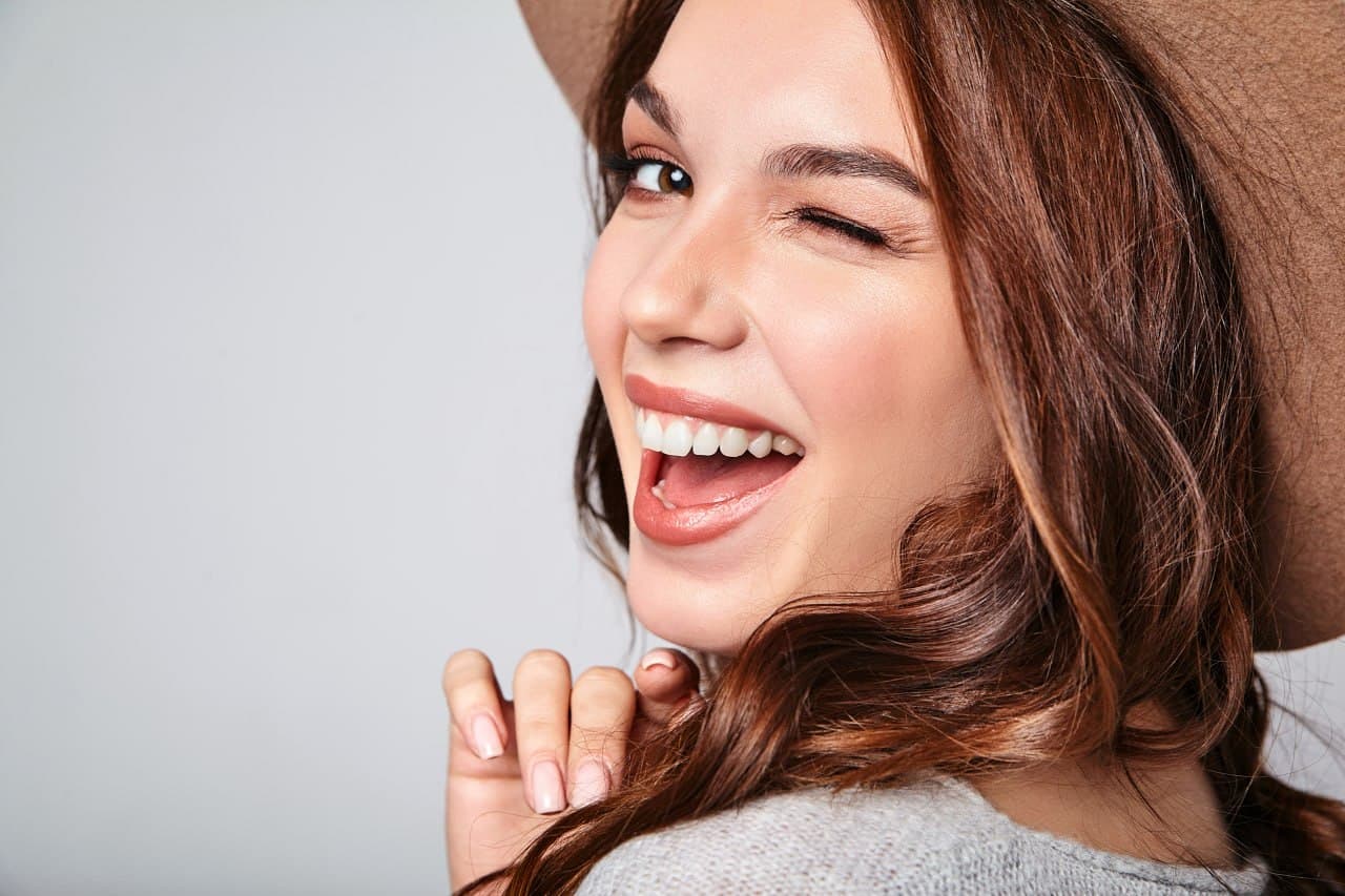Cosmetic Dentistry at Roomchang Dental Hospital